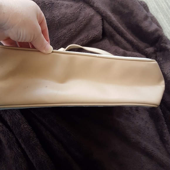 Coach Handbag - Picture 4 of 7